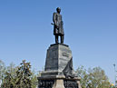 Памятник Нахимову в Севастополе. 
Размер: 700x1013. 
Размер файла: 675.55 КБ
